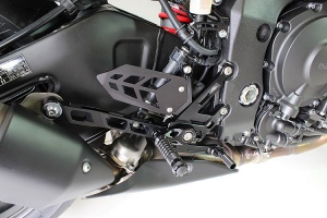 Yamaha MT-10 (2016-2021) Gilles MUE2 Rear Sets - MUE2-Y02-B