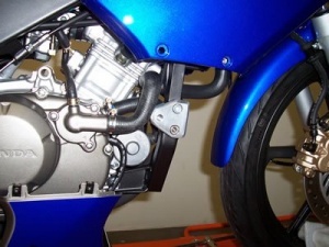Honda CBR125R (to 2010) R&G Classic Style Crash Protectors - CP0135BL/WH