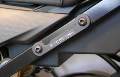 BMW S1000R (2017-2020) Evotech Performance Exhaust Hanger & Blanking Plate Kit