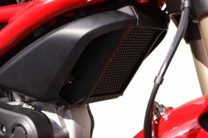 Ducati Monster 1100 Evotech Performance Oil Cooler Cover (2009-2015) - PRN009174
