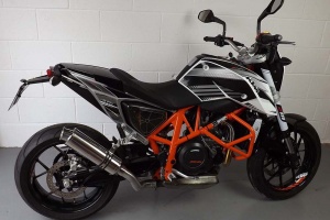 KTM 690 Duke (2012-2015) Round Big Bore XLS Polished Stainless Exhaust