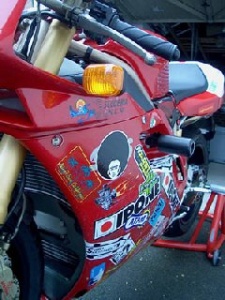 Ducati 748 (1996-2001) R&G Classic Style Crash Protectors - CP0008BL