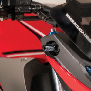 Barracuda M-LED B-Lux Indicators Black Aluminium